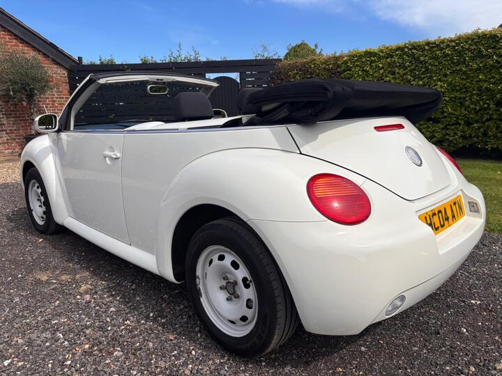 Volkswagen Beetle 1.4 16V Cabriolet Euro 4 2dr
