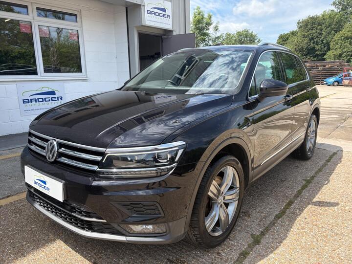 Volkswagen Tiguan 2.0 TDI BlueMotion Tech SEL DSG 4Motion Euro 6 (s/s) 5dr