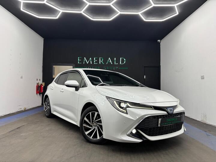 Toyota Corolla 1.8 VVT-h Design CVT Euro 6 (s/s) 5dr