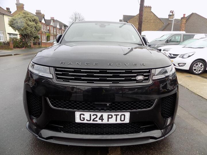 Land Rover Range Rover Sport 4.4 P635 V8 MHEV SV Edition One Gloss Auto 4WD Euro 6 (s/s) 5dr Land Rover Range Rover Sport 4.4 P635 V8 MHEV SV Edition One Gloss Auto 4WD Euro 6 (s/s) 5dr