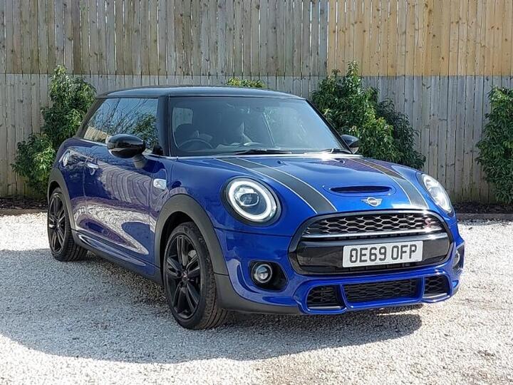 MINI Hatch 2.0 Cooper S Sport Steptronic Euro 6 (s/s) 3dr
