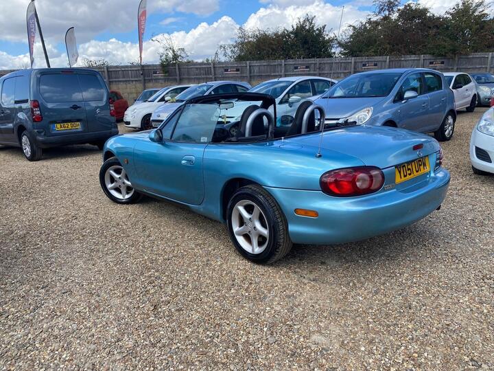 Mazda MX-5 1.8 2dr