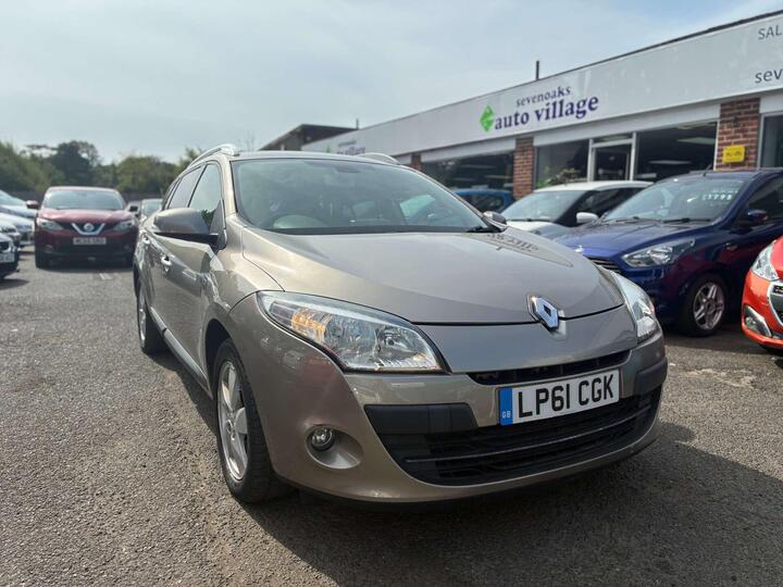 Renault MEGANE 1.6 16V Dynamique TomTom Sport Tourer Euro 5 5dr