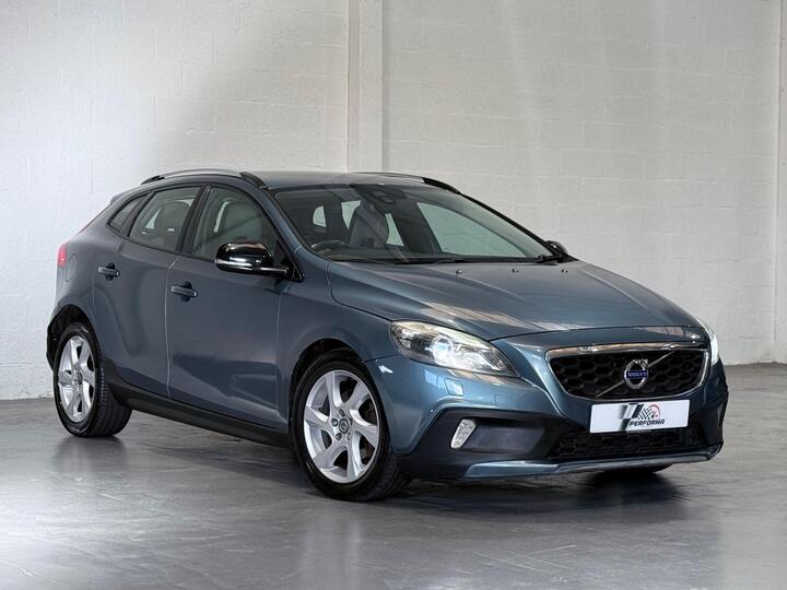 Volvo V40 Cross Country 1.6 D2 Lux Powershift Euro 5 (s/s) 5dr