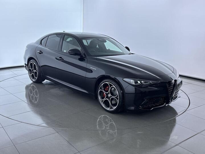 Alfa Romeo Giulia 2.0T Veloce Auto Euro 6 (s/s) 4dr