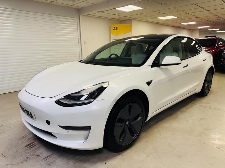 Tesla Model 3 Standard Range Plus Auto RWD 4dr
