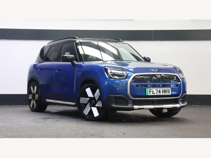 MINI Countryman SE 66.5kWh Sport Auto ALL4 5dr