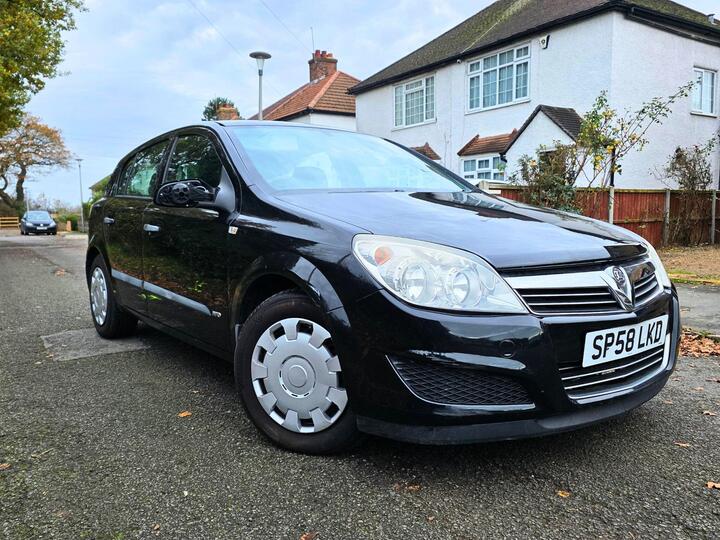 Vauxhall Astra 1.6i 16v Life 5dr