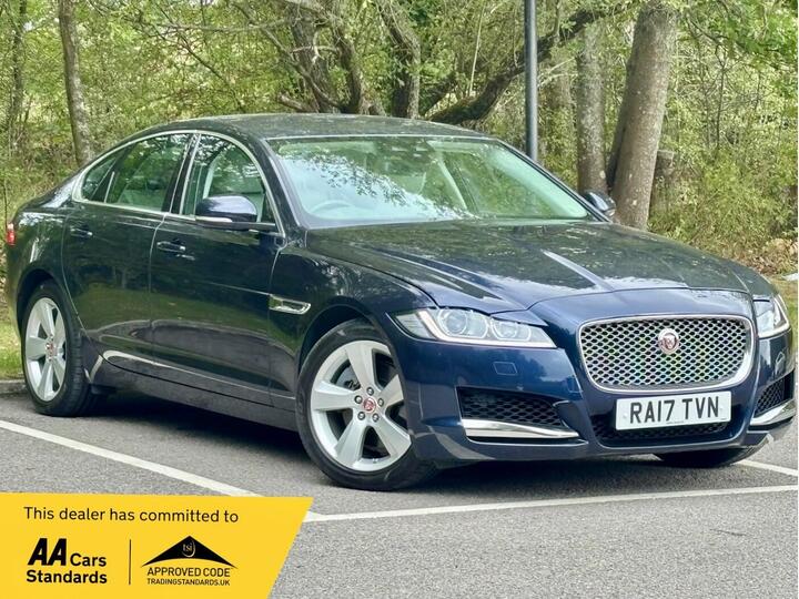 Jaguar XF 2.0i Portfolio Auto Euro 6 (s/s) 4dr