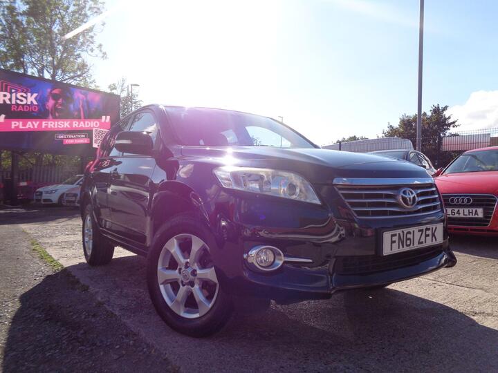 Toyota RAV4 2.2 D-4D XT-R 4WD Euro 5 5dr