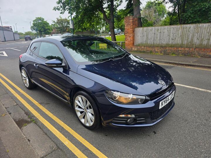 Volkswagen Scirocco 2.0 TDI BlueMotion Tech GT Euro 5 (s/s) 3dr (Leather, Nav)