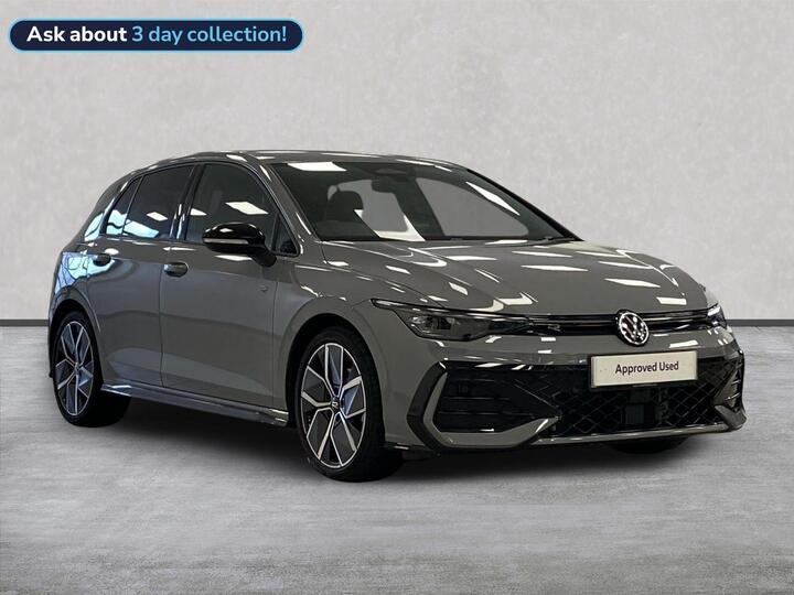 Volkswagen GOLF 1.5 ETSI MHEV Black Edition DSG Euro 6 (s/s) 5dr