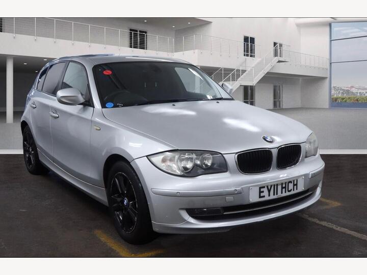 BMW 1 Series 2.0 118i SE Steptronic Euro 5 5dr
