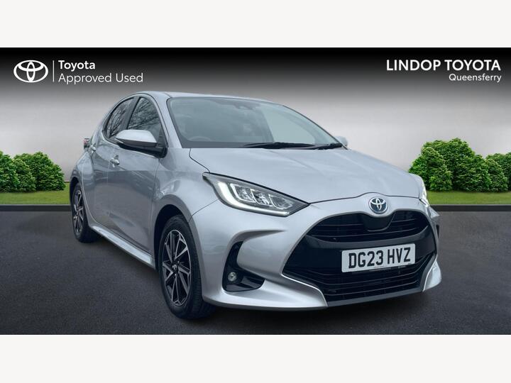 Toyota Yaris 1.5 VVT-h Design E-CVT Euro 6 (s/s) 5dr