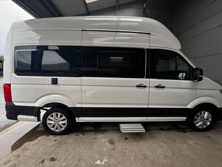 Volkswagen Grand California 2.0 TDI 600 Auto FWD Euro 6 (s/s) 4dr (3.5t) Volkswagen Grand California 2.0 TDI 600 Auto FWD Euro 6 (s/s) 4dr (3.5t)