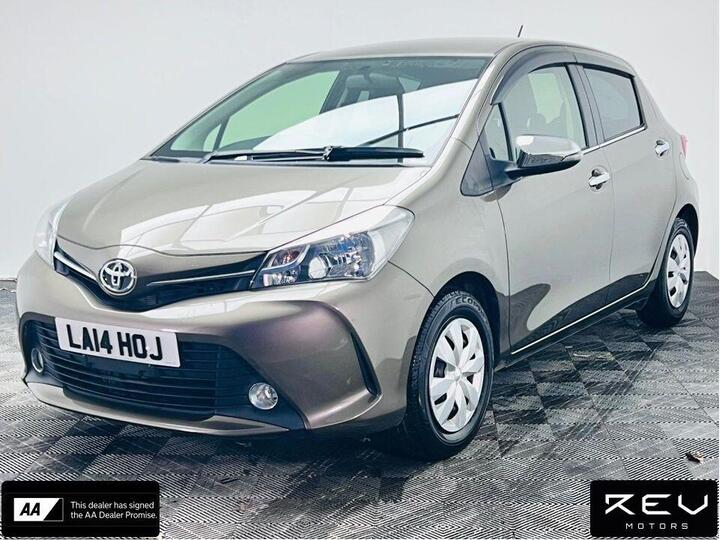 Toyota Yaris 1.33 Dual VVT-i Icon Multidrive S Euro 6 5dr (Safety Sense)