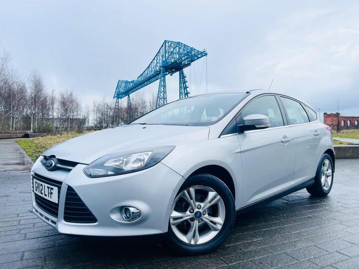Ford Focus 1.0T EcoBoost Zetec Euro 5 (s/s) 5dr