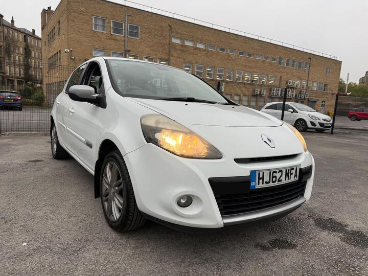 Renault Clio 1.2 Dynamique TomTom Euro 5 5dr