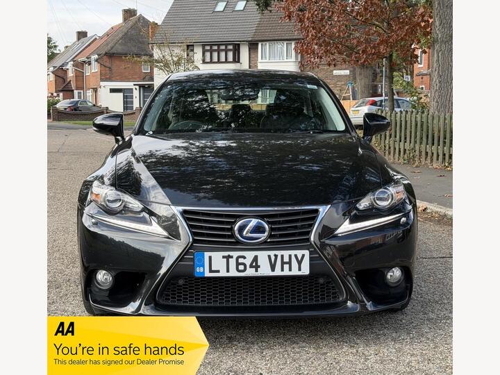 Lexus IS 2.5 300h Executive Edition E-CVT Euro 5 (s/s) 4dr