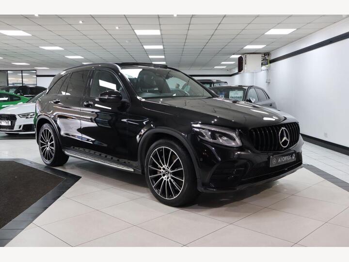 Mercedes-Benz GLC 3.0 GLC350d V6 AMG Line (Premium Plus) G-Tronic 4MATIC Euro 6 (s/s) 5dr Mercedes-Benz GLC 3.0 GLC350d V6 AMG Line (Premium Plus) G-Tronic 4MATIC Euro 6 (s/s) 5dr