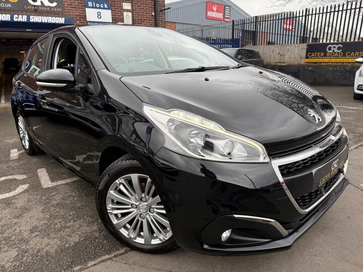 Peugeot 208 1.2 PureTech Signature Euro 6 (s/s) 5dr