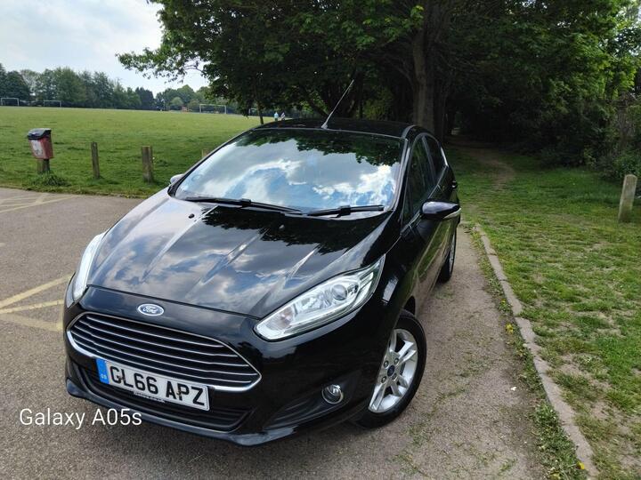 Ford Fiesta 1.25 Zetec Euro 6 5dr
