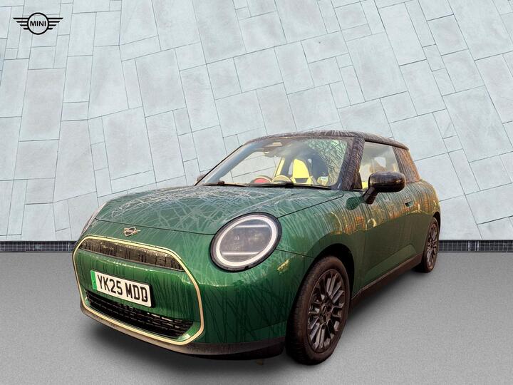 MINI Electric Cooper E 40.7kWh Exclusive Auto 3dr MINI Electric Cooper E 40.7kWh Exclusive Auto 3dr