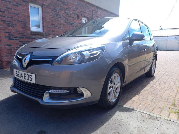 Renault Scenic 1.5 DCi ENERGY Dynamique TomTom Euro 5 (s/s) 5dr