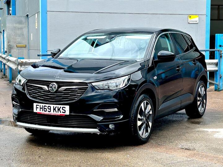 Vauxhall GRANDLAND X 1.2 Turbo SRi Nav Euro 6 (s/s) 5dr