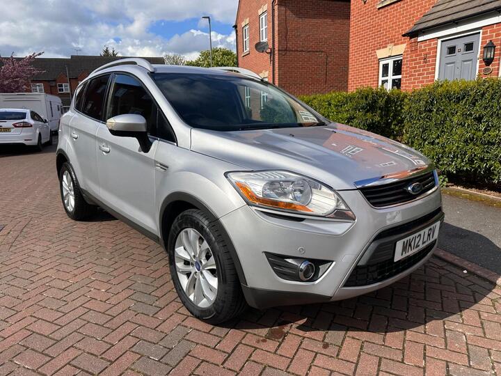 Ford Kuga 2.0 TDCi Zetec Powershift AWD Euro 5 5dr