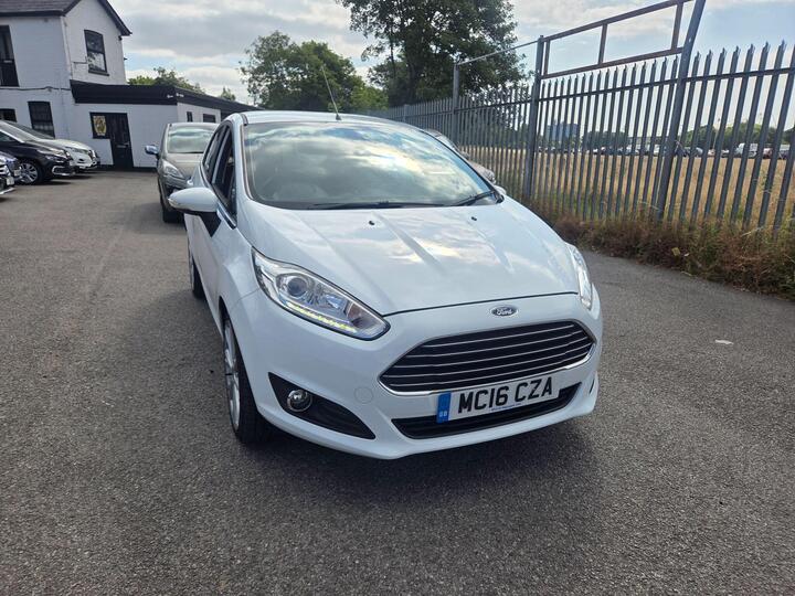 Ford Fiesta 1.0T EcoBoost Titanium Euro 6 (s/s) 5dr