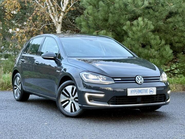 Volkswagen E-GOLF 35.8kWh E-Golf Auto 5dr Volkswagen E-GOLF 35.8kWh E-Golf Auto 5dr