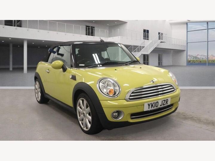 MINI Convertible 1.6 Cooper Steptronic Euro 4 2dr MINI Convertible 1.6 Cooper Steptronic Euro 4 2dr