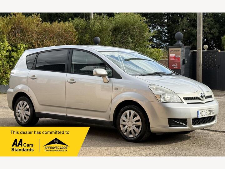 Toyota Corolla Verso 1.8 VVT-i T2 5dr