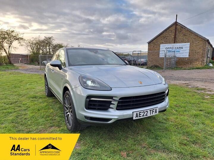 Porsche Cayenne 3.0 V6 E-Hybrid 17.9kWh TiptronicS 4WD Euro 6 (s/s) 5dr (3.6kW Charger)