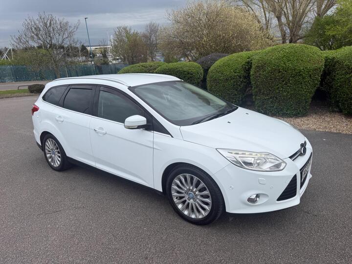 Ford Focus 1.0T EcoBoost Titanium X Euro 5 (s/s) 5dr