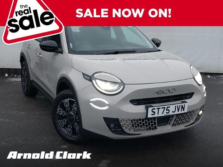 Fiat 600 1.2 MHEV E-DCT Euro 6 (s/s) 5dr