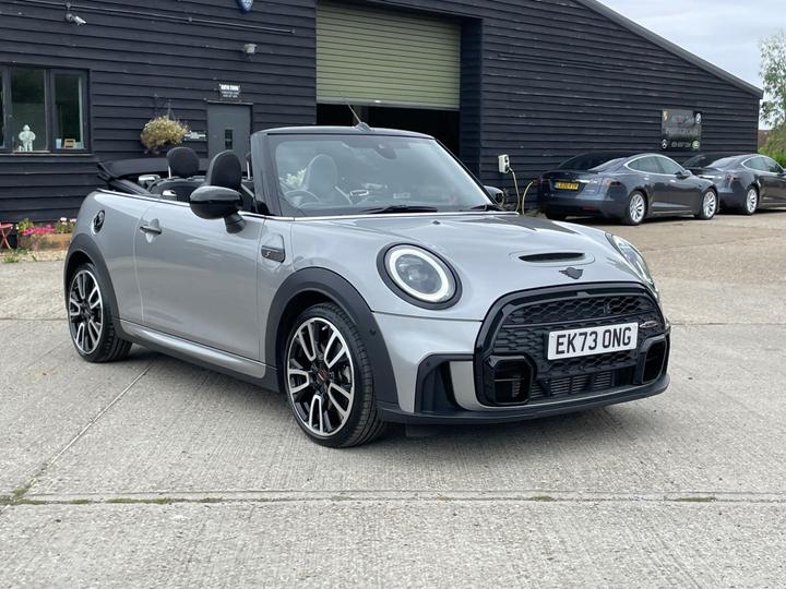 MINI Convertible 2.0 Cooper S Sport Steptronic Euro 6 (s/s) 2dr