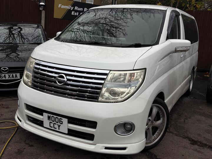Nissan Elgrand 2.5 Highway Star [8 Seater] ULEZ Free
