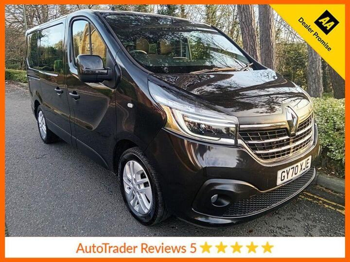 Renault TRAFIC 2.0 DCi ENERGY 28 Sport Nav SWB Euro 6 (s/s) 5dr (9 Seat)