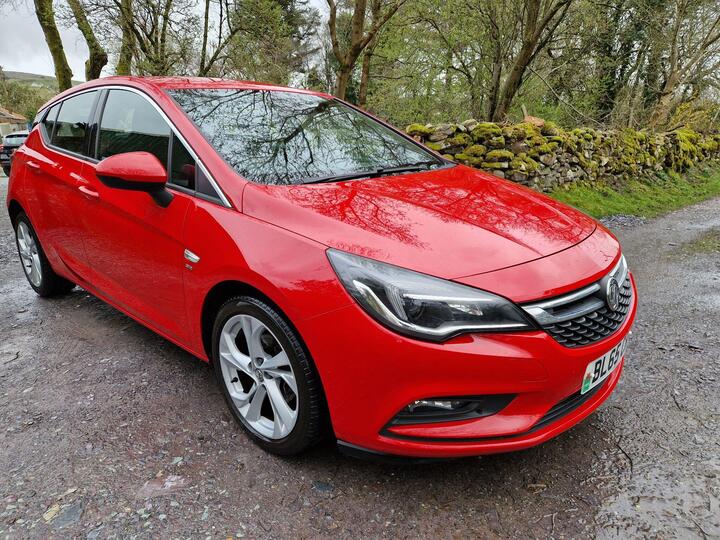 Vauxhall Astra 1.0i Turbo EcoFLEX SRi Euro 6 (s/s) 5dr Vauxhall Astra 1.0i Turbo EcoFLEX SRi Euro 6 (s/s) 5dr
