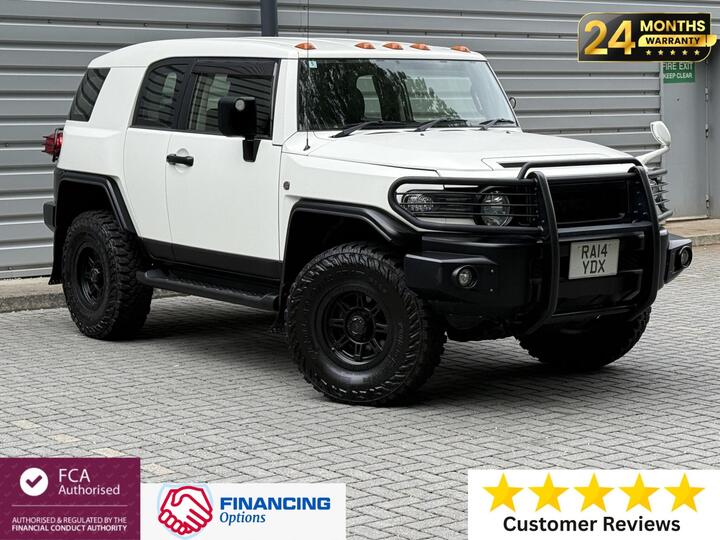 Toyota FJ Cruiser Ultimate Edition- 2014 Matt White