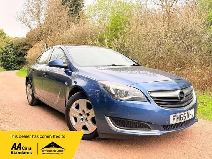 Vauxhall Insignia 1.6 CDTi EcoFLEX Design Euro 6 (s/s) 5dr Vauxhall Insignia 1.6 CDTi EcoFLEX Design Euro 6 (s/s) 5dr