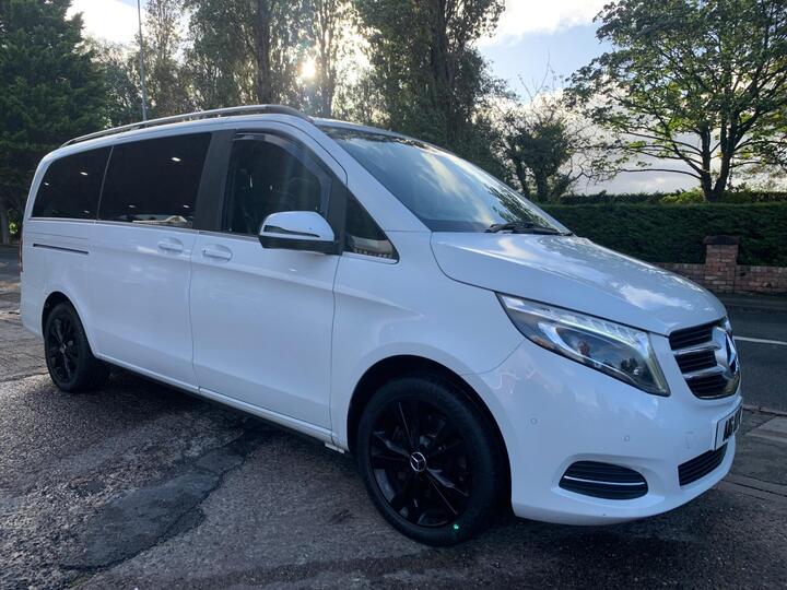 Mercedes-Benz V Class 2.2 V220d Sport G-Tronic+ Euro 6 (s/s) 5dr 8 Seat LWB Mercedes-Benz V Class 2.2 V220d Sport G-Tronic+ Euro 6 (s/s) 5dr 8 Seat LWB