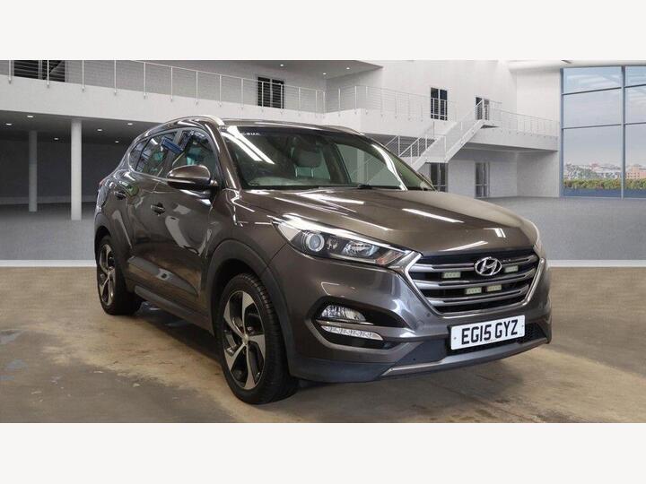 Hyundai TUCSON 2.0 CRDi Premium 4WD Euro 6 5dr