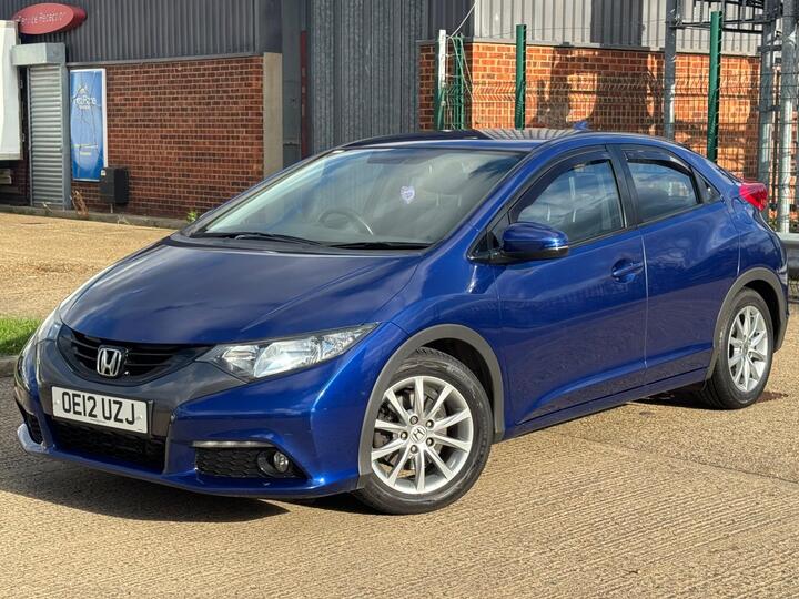 Honda Civic 1.8 I-VTEC EX Euro 5 (s/s) 5dr Honda Civic 1.8 I-VTEC EX Euro 5 (s/s) 5dr