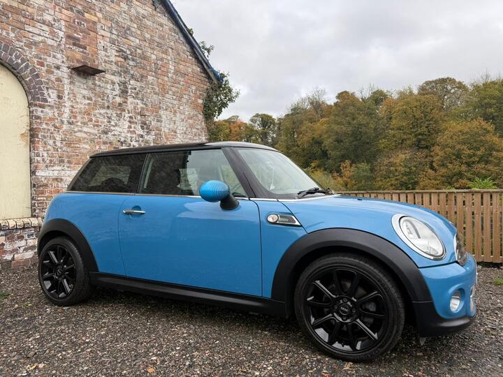 MINI Hatch 1.6 Cooper Bayswater Euro 6 (s/s) 3dr