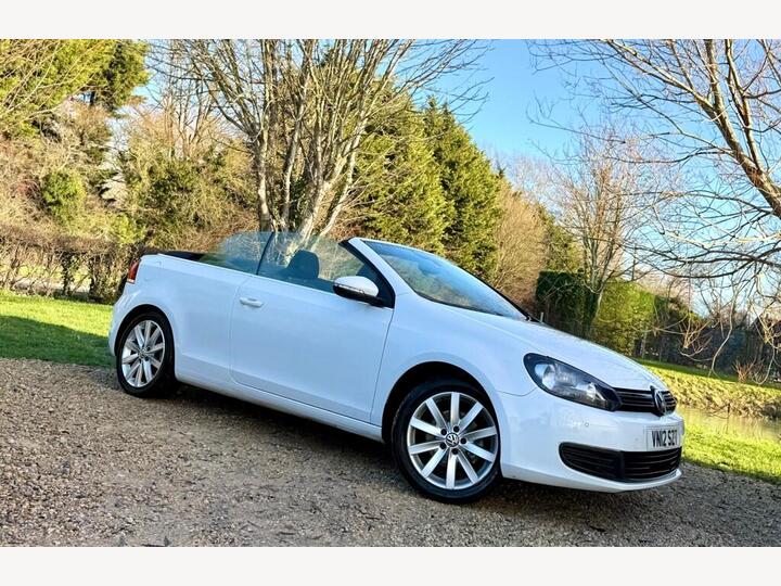 Volkswagen Golf 1.6 TDI BlueMotion Tech SE Cabriolet Euro 5 (s/s) 2dr