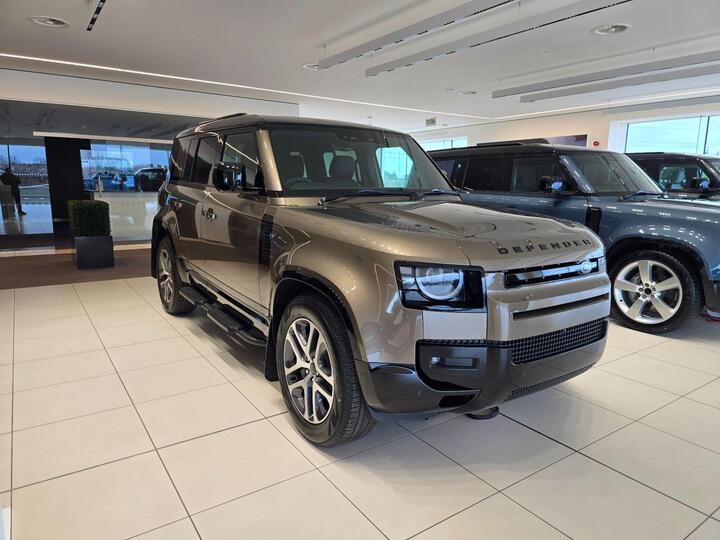 Land Rover Defender 110 3.0 D350 MHEV X-Dynamic HSE Auto 4WD Euro 6 (s/s) 5dr