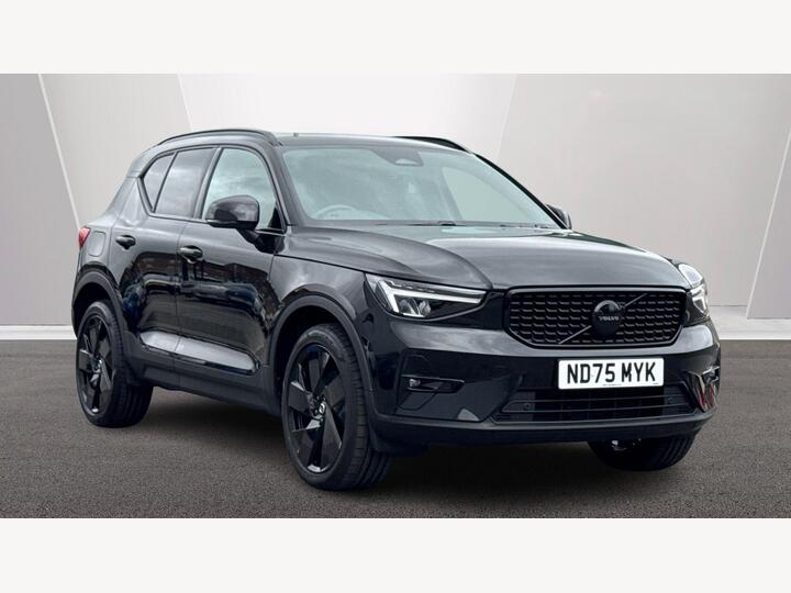Volvo XC40 2.0 B4 MHEV Plus Black Edition DCT Auto Euro 6 (s/s) 5dr